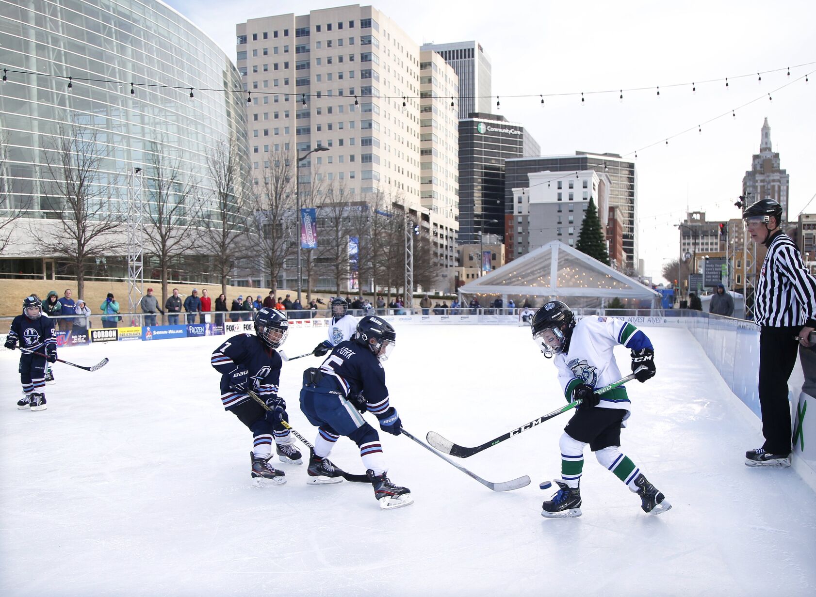 Outdoor hockey